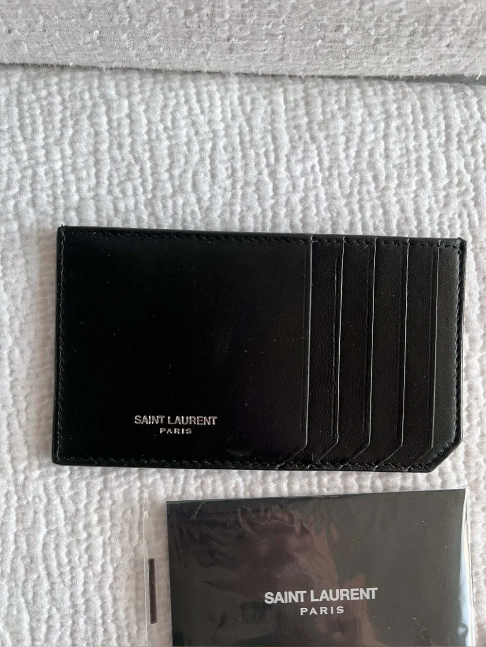 GORGEOUS Saint Laurent Silver Metallic Leather LouLou Puffer Pouch Clutch $1090